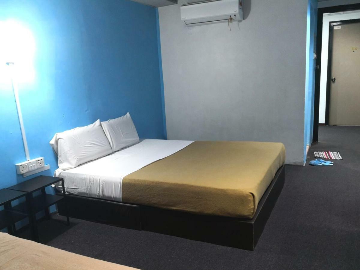 Hotel Seri Kota Satu Kota Tinggi Exterior foto